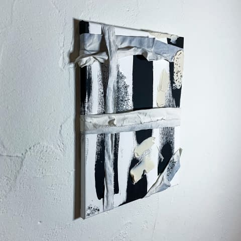 Image 4 of the artwork "Waste" by Hone S. on art24