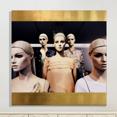 Image 3 de l'œuvre "VENICE GIRLS GOLD" par HUGO KOEHLER sur art24