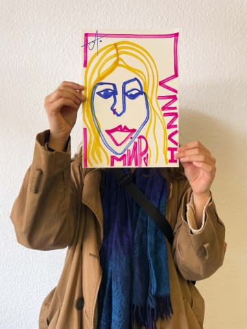 Bild 2 des Kunstwerks "Blindzeichnen / Portraitzeichnen" von Ellinor Amini auf art24