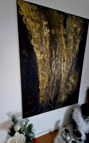 Image 2 of the artwork "Black meets Gold I" by Art by Tina N. on art24